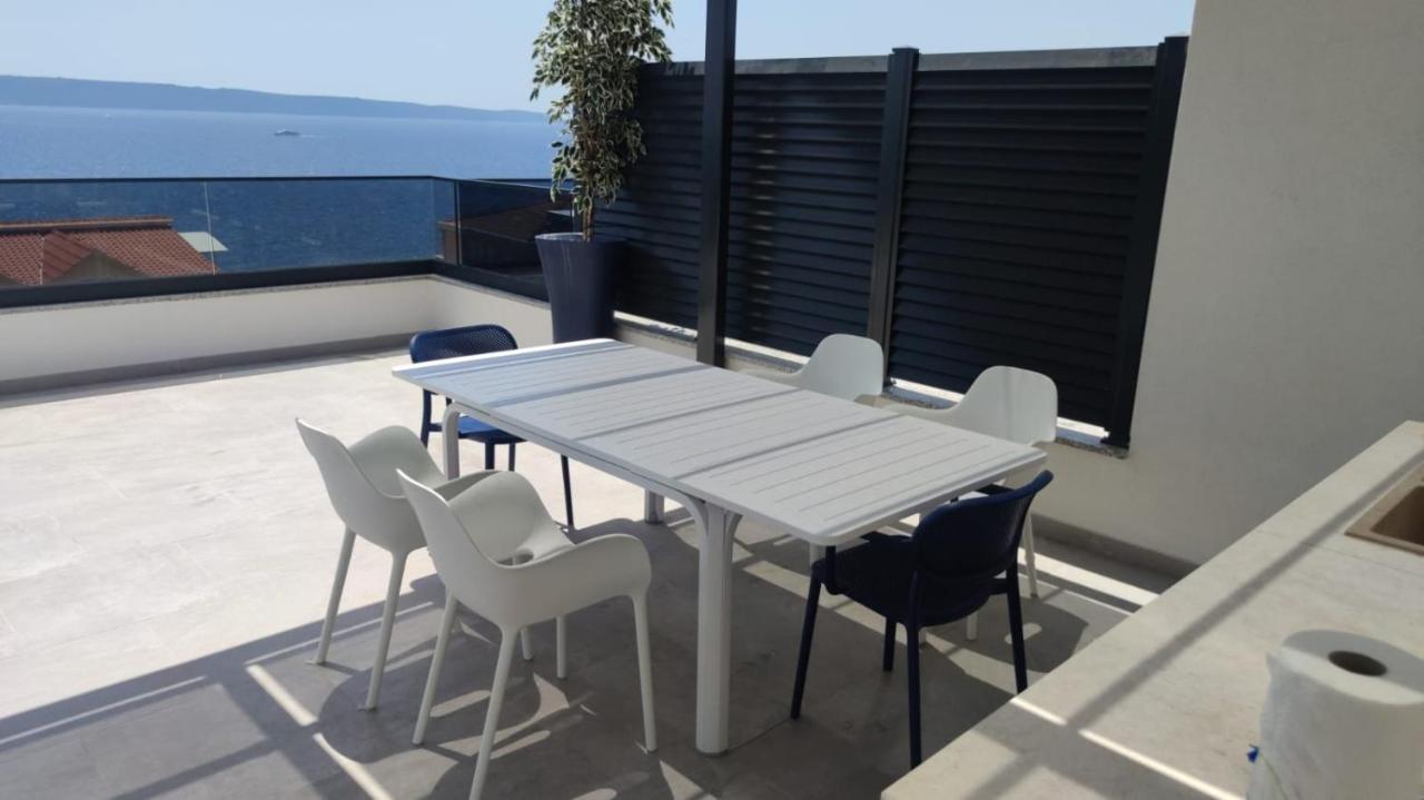 Luxury Apartment- Balcony- Private Rooftop And Jacuzzi- Common Pool โตรกีร์ ภายนอก รูปภาพ